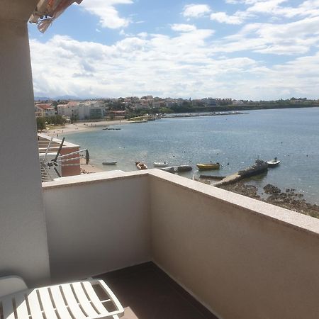 Summertime Apartmani Povljana Zimmer foto