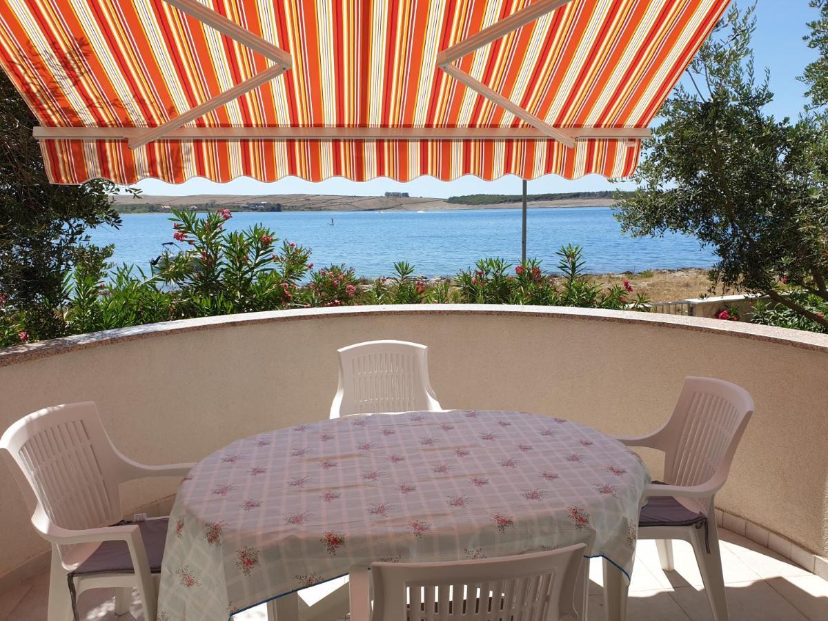 Summertime Apartmani Povljana Exterior foto